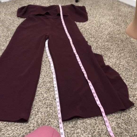 Alexis Kendall Wide Leg Jumpsuit Size Medium Maroon Red Ruffle Strapless